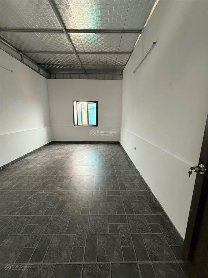 Chỉ từ 6 tỷ sở hữu ngay nhà lai xá 42m2  8 phòng  cho thuê 25tr/tháng  sổ đỏ cc