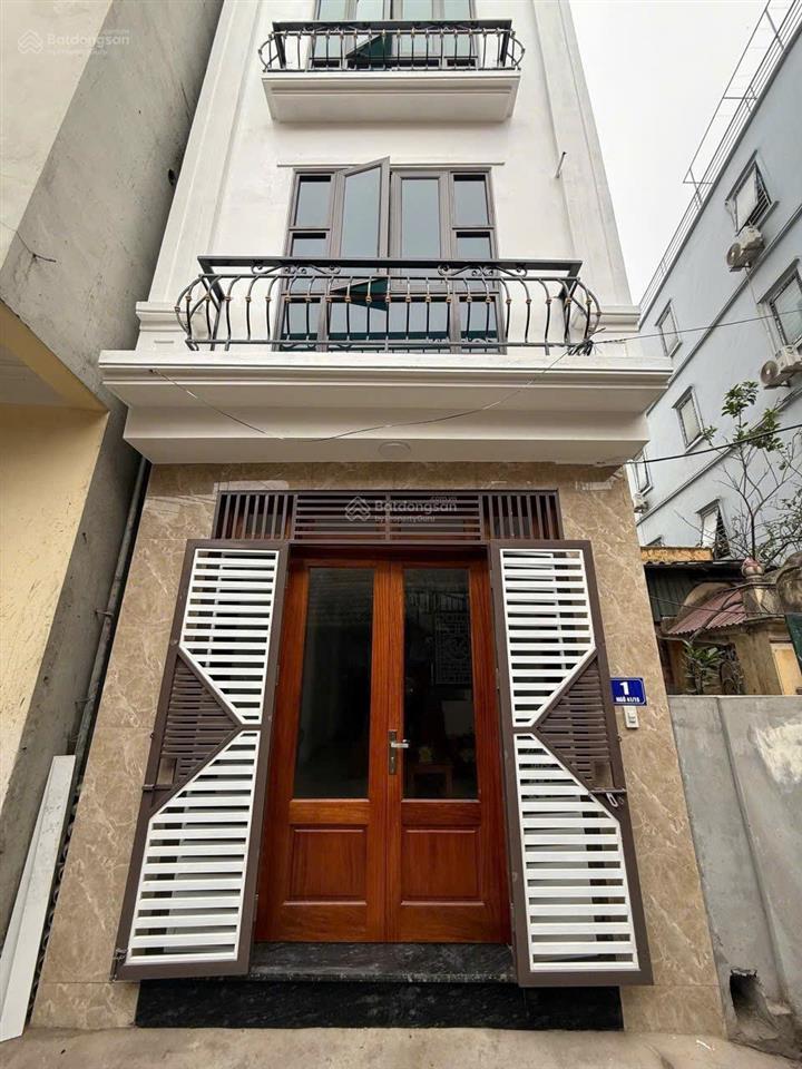 Chỉ từ 6 tỷ sở hữu ngay nhà lai xá 42m2  8 phòng  cho thuê 25tr/tháng  sổ đỏ cc