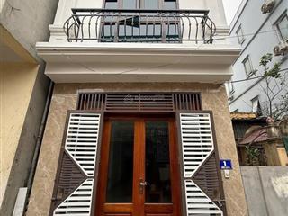 Chỉ từ 6 tỷ sở hữu ngay nhà lai xá 42m2  8 phòng  cho thuê 25tr/tháng  sổ đỏ cc