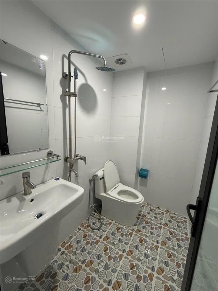 Chỉ từ 6 tỷ sở hữu ngay nhà lai xá 42m2  8 phòng  cho thuê 25tr/tháng  sổ đỏ cc