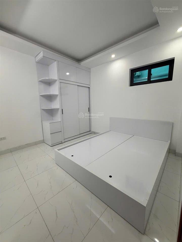 Chỉ từ 6 tỷ sở hữu ngay nhà lai xá 42m2  8 phòng  cho thuê 25tr/tháng  sổ đỏ cc