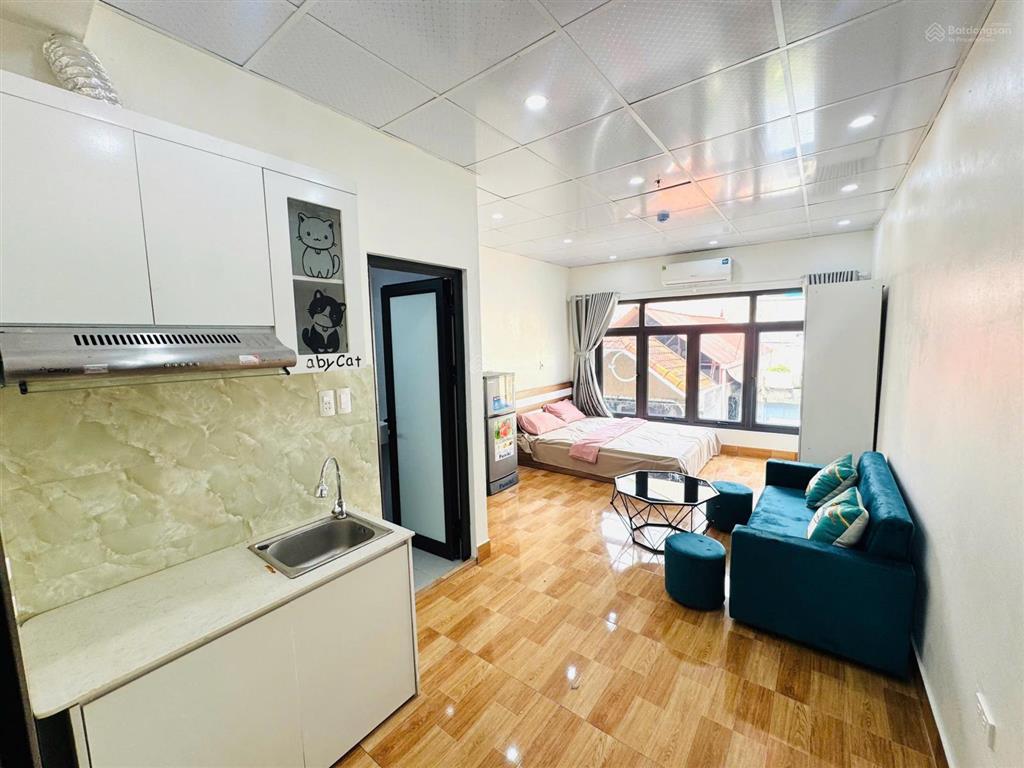 Chỉ từ 9 tỷ có ngay ccmn cầu giấy 53m2  9 phòng ngủ  doanh thu 50tr/tháng  sổ. đỏ cc