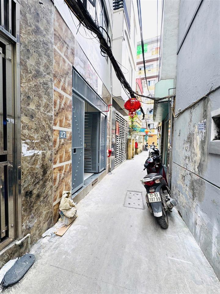 Chỉ từ 9 tỷ có ngay ccmn cầu giấy 53m2  9 phòng ngủ  doanh thu 50tr/tháng  sổ. đỏ cc