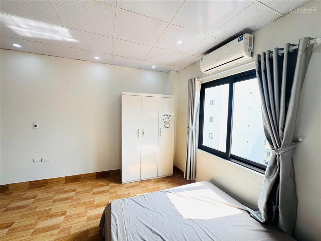 Chỉ từ 9 tỷ có ngay ccmn cầu giấy 53m2  9 phòng ngủ  doanh thu 50tr/tháng  sổ. đỏ cc