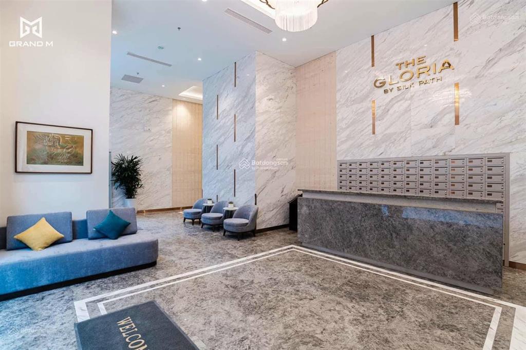 Bán gấp chcc 2pn, 70m2 tại the gloria  8 nguyên hồng, nhận nhà ở ngay, đã có sổ. giá chỉ từ 9,x tỷ