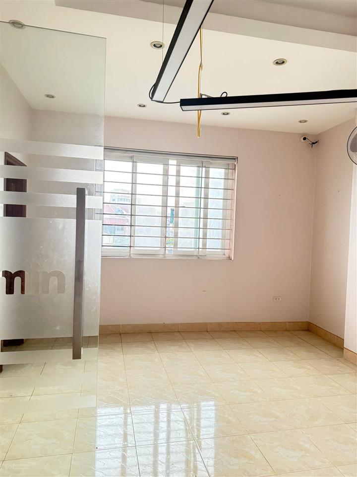 Cho thuê nhà mặt phố tại phố tương mai, 93m2, 6 tầng. nhà đẹpgiá rẻ