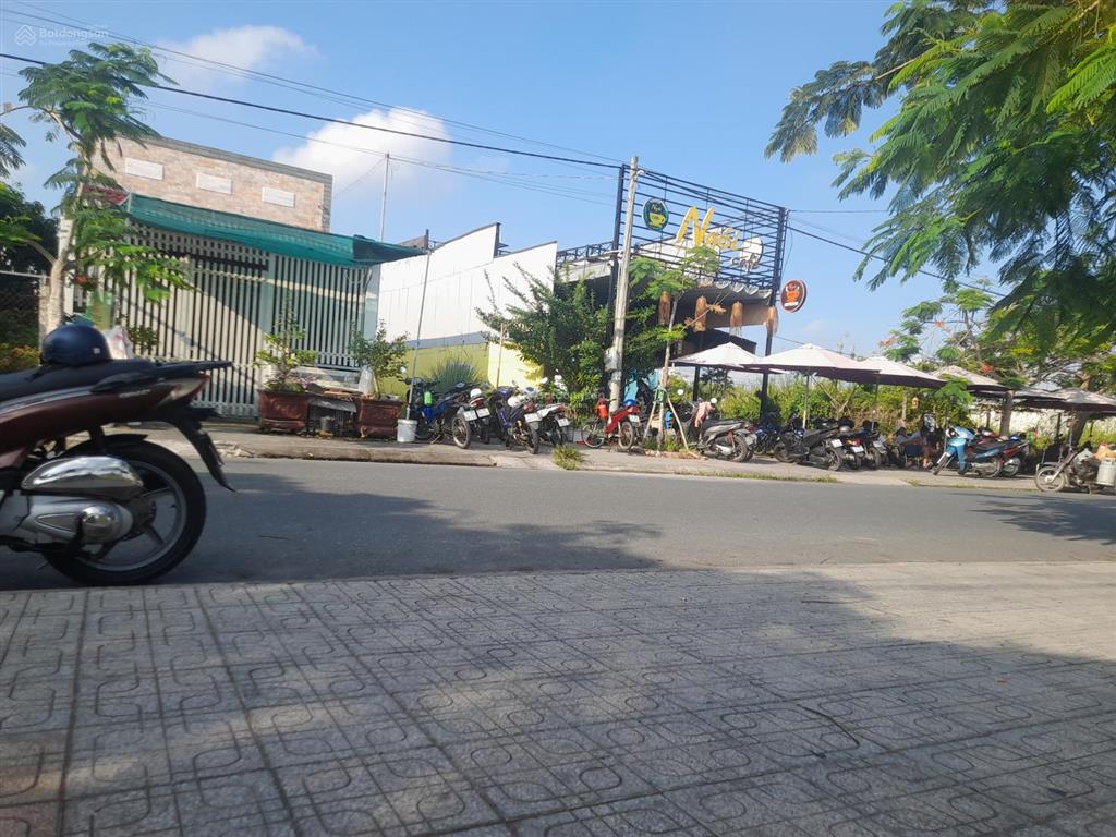 Chính chủ bán đất tđc giao long các đường số 2,3,4 đều có sản phẩm