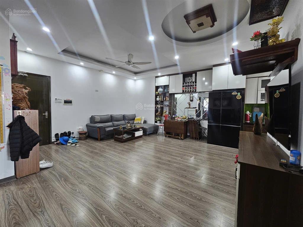 Bán gấp chung cư viện bỏng, hà đông  căn 3 ngủ 98m. full nội thất. giá thiện chí