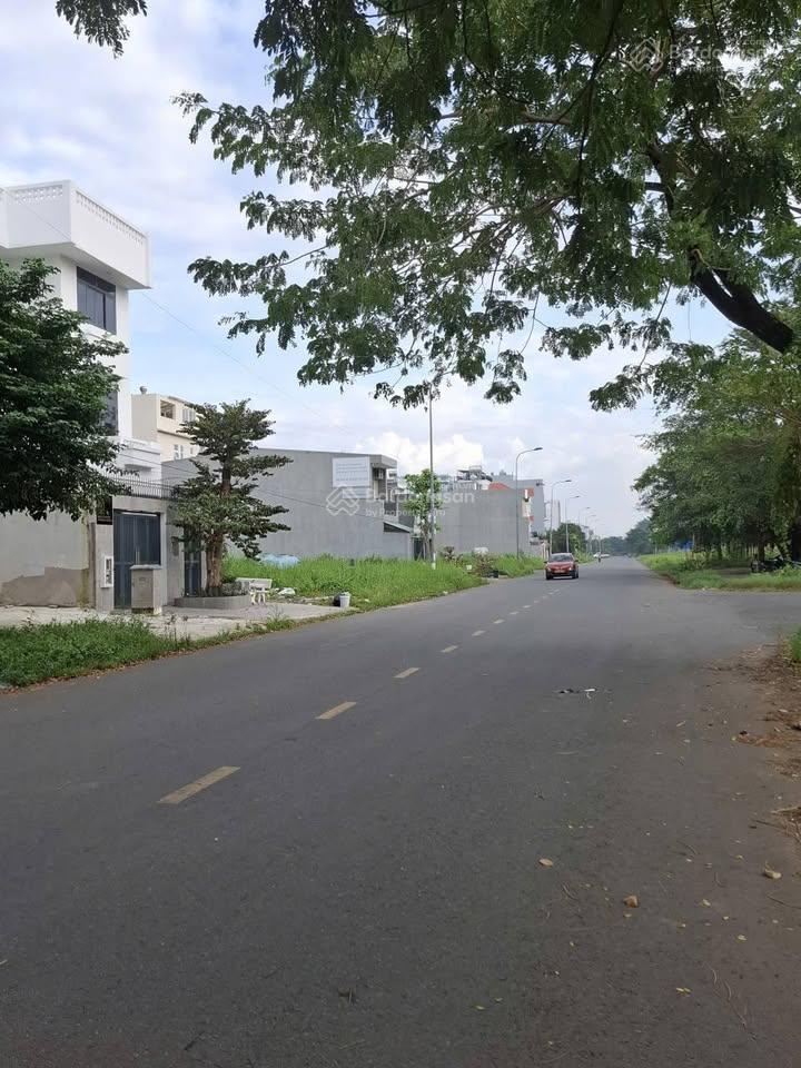 Bán đất phú nhuận 4 thạnh mỹ lợi 5x18m xây hầm + 6 tầng  giá 205 triệu/m²  sổ đỏ cá nhân