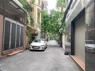 Bán nhà phân lô, oto tránh phố láng hạ, dt 145m2 x mt 6.1m. giá 38 tỷ