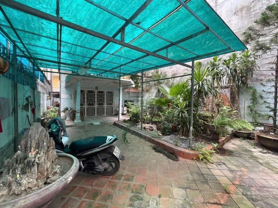 Bán đất kim ngưu  hai bà trưng. dt 176m2 x mt 7m. giá 34.8 tỷ (có tl). ngõ ô tô ra vào thuận tiện