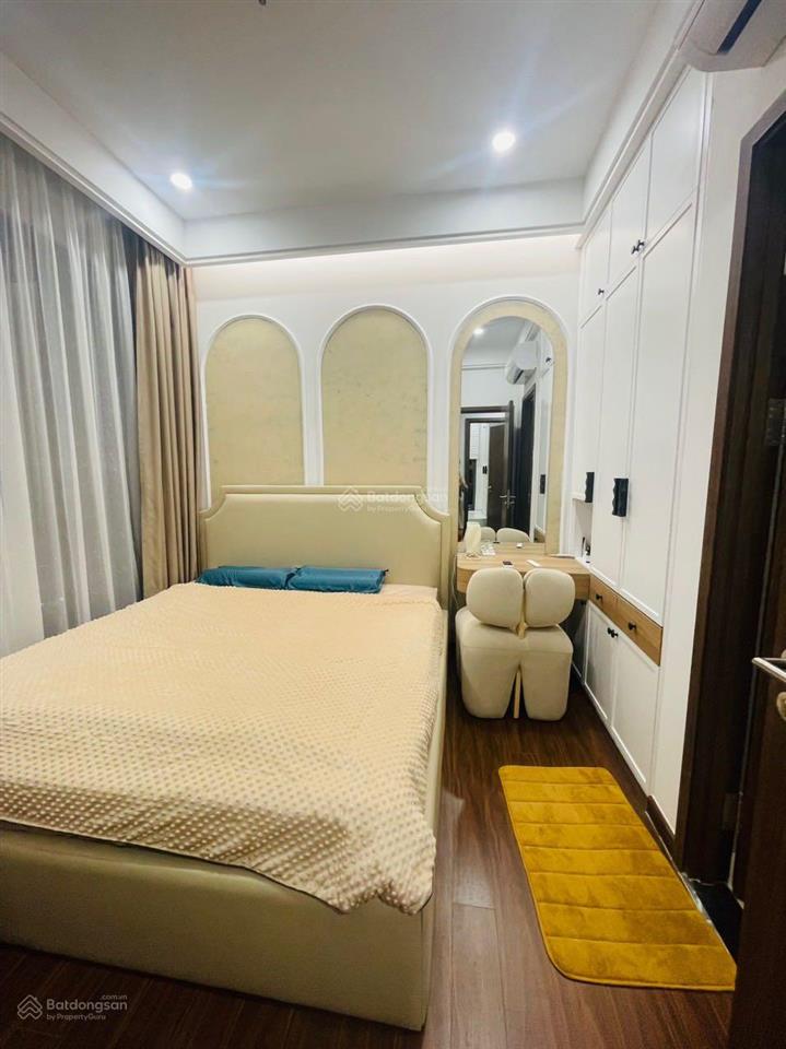 Chính chủ bán gấp 2pn góc h1.1818 64m2 hơn 4,8 tỷ masteri waterfront vinhomes ocean park 0966 768 ***