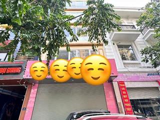 Mặt Phố Trương Công Giai 100M2 7 Tầng Thang Máy MT 6M 67 Tỷ Dòng tiền cao 
