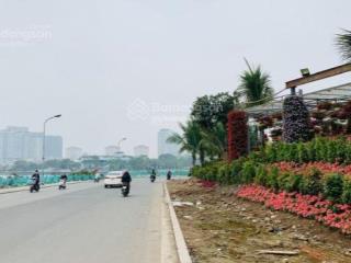 Tô ngọc vân gpxd 9 tầng 180m2 mặt tiền 10m 98 tỷ có vỉa hè cách hồ tây 200m