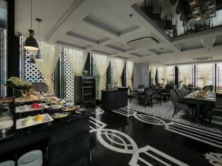 Khách Sạn Đỗ Quang 200M2 10 Tầng Hoàn Công 42 Phòng PCCC Đầy Đủ 80 Tỷ