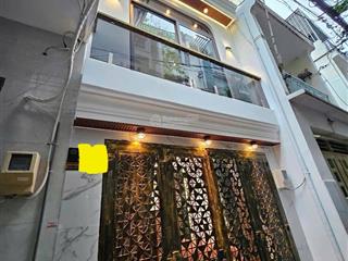 Chủ gửinhà đầy đủ nội thất sang trọng  dt 26m2đường số 8  lê văn thọ p11  gần cv làng hoa