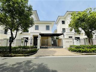 Bán đơn lập đảo swanbay 320m2 khu lamaison giá 21 tỷ, gần hồ bơi