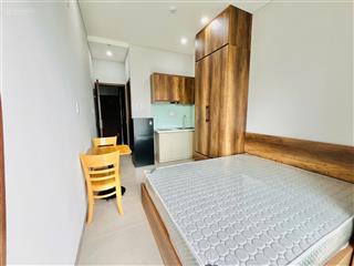 Phòng ban công full nội thất new 100% khu fpt  ngũ hành sơn