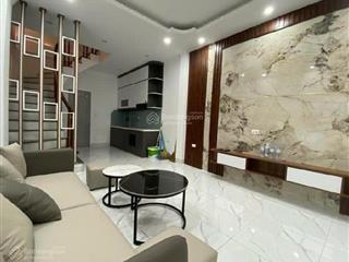 Bán nhà liên mạc, 36m2, phân lô, ô tô, nội thất chủ tặng, nhỉnh 4tỷ.