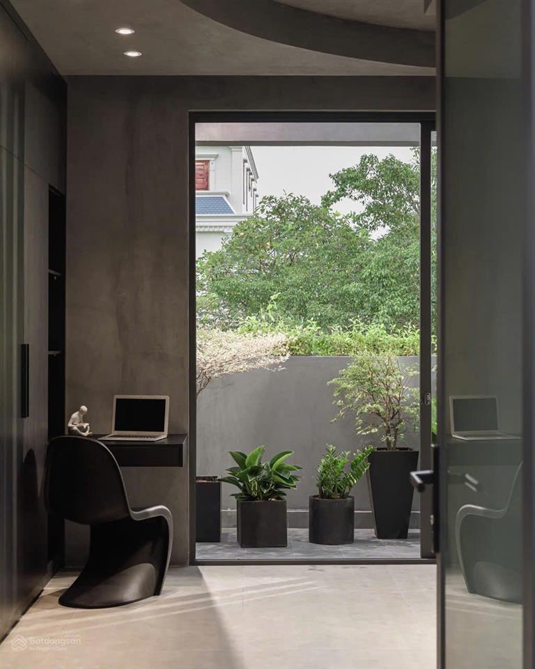 Bán biệt thự thạnh lộc 37, 132m2 siêu đẹp, phong cách hiện đại sang trọng