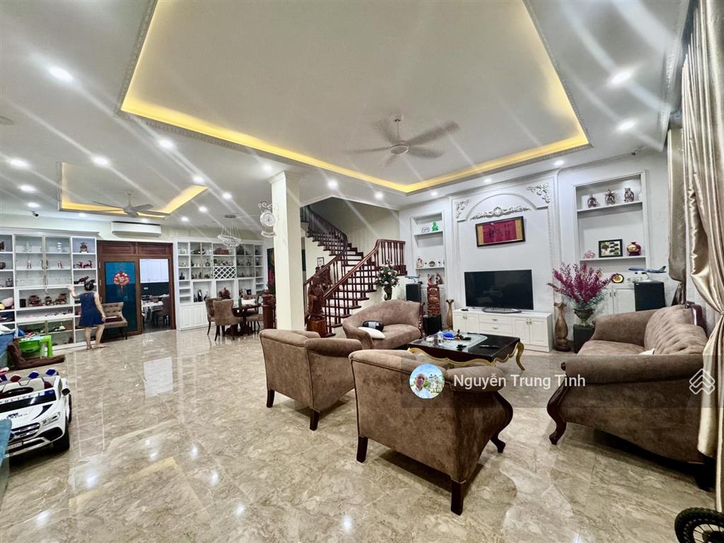 Bán nhà tô hiệu, hà đông, phân lô ô tô, căn góc 3 mặt thoáng, 70m2 x 4 tầng, giá chỉ 12,5 tỷ