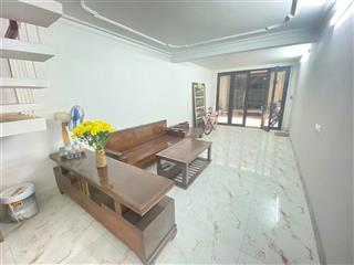 Cho thuê nhà nguyên căn 3 tầng ngõ lạch tray ô tô đỗ cửa