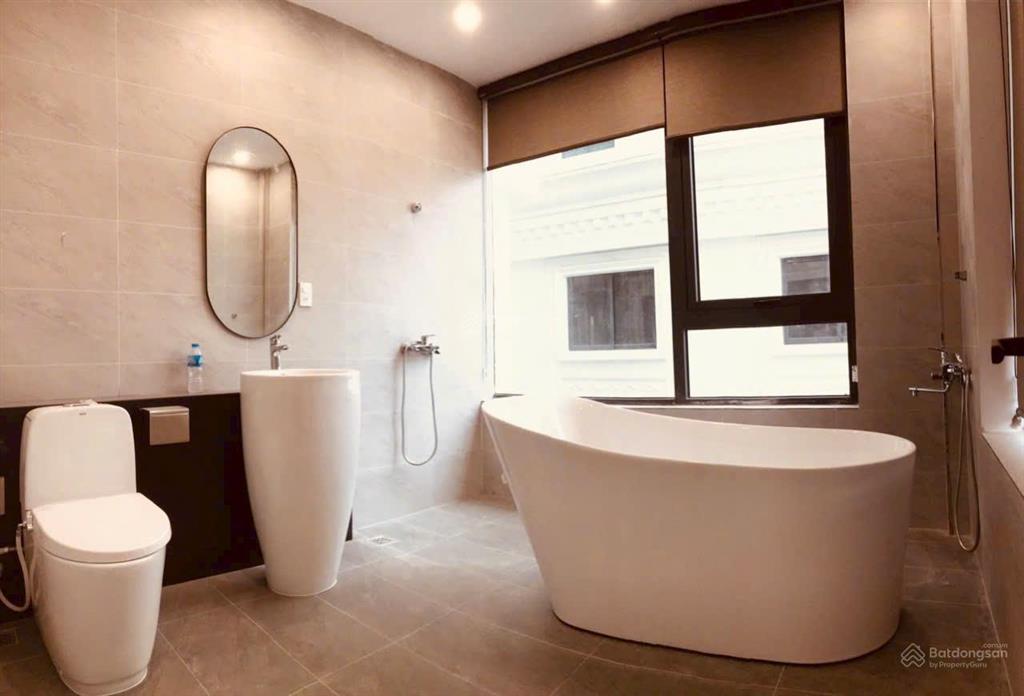 Cho thuê căn hộ 2 phòng ngủ 2 vệ sinh vinhomes marina