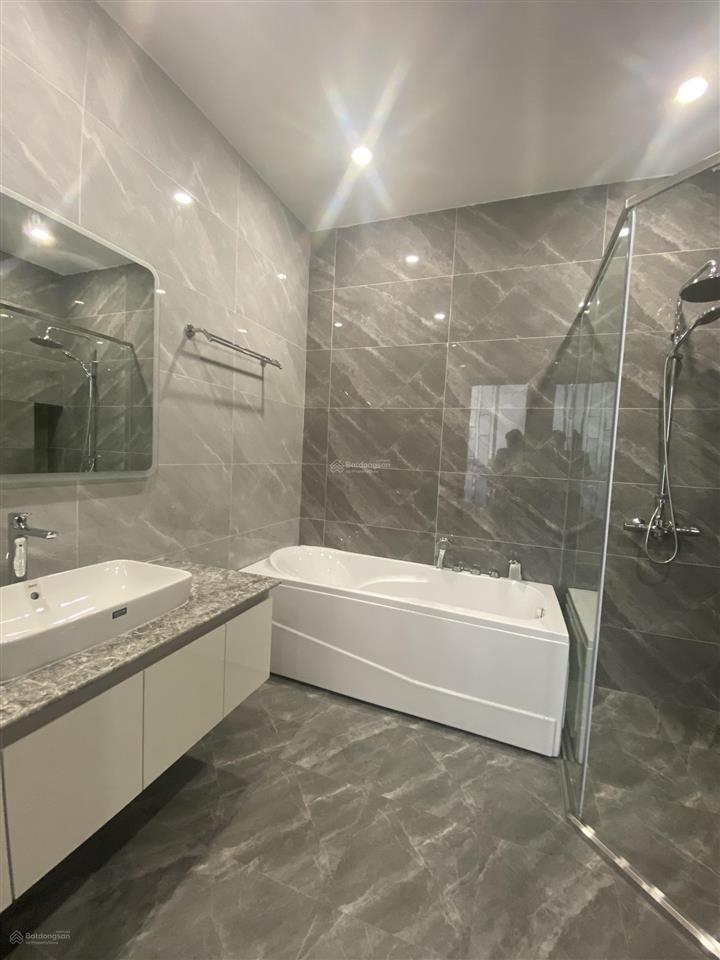 Cho thuê căn hộ cao cấp vinhomes marina  1 phòng ngủ tách bếp, ban công rộng