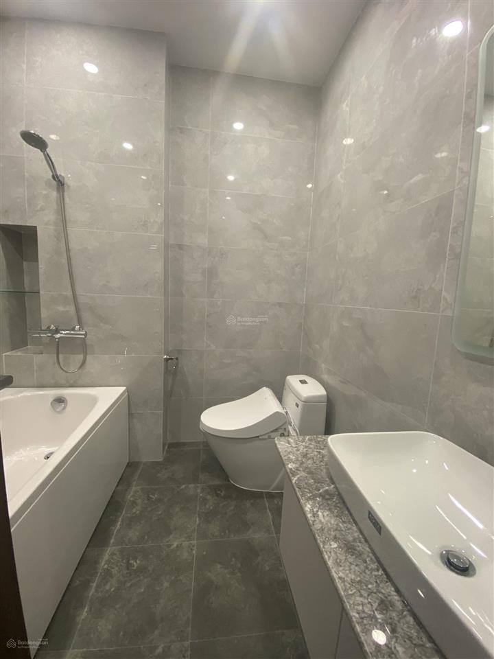 Cho thuê căn hộ cao cấp vinhomes marina  1 phòng ngủ tách bếp, ban công rộng