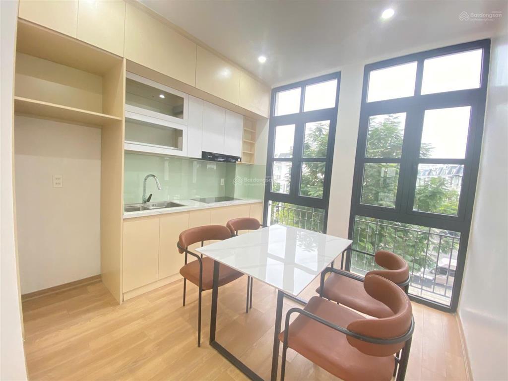 Cho thuê căn hộ mới tinh  siêu đẹp tại vinhomes imperia