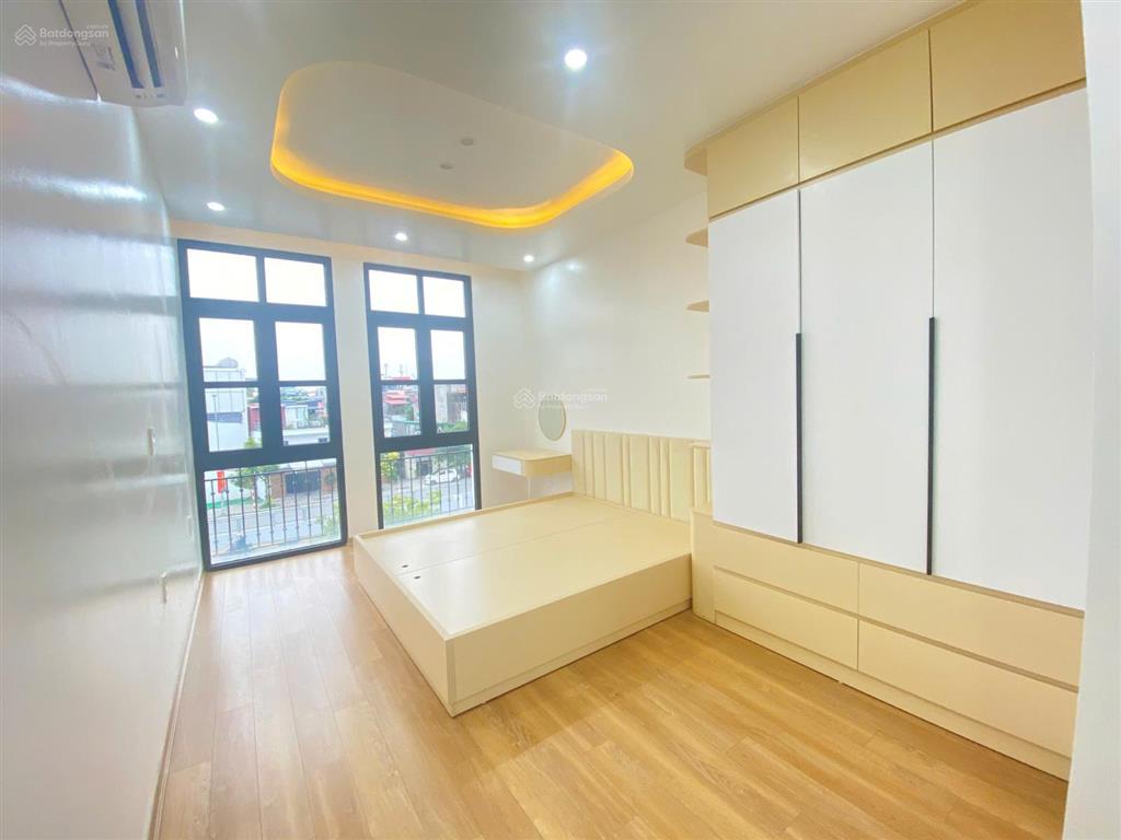 Cho thuê căn hộ mới tinh  siêu đẹp tại vinhomes imperia