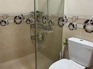 Chung cư oriental plaza, 2 phòng ngủ giá 11 triệu/ tháng đầy đủ nội thất.  0812 608 ***