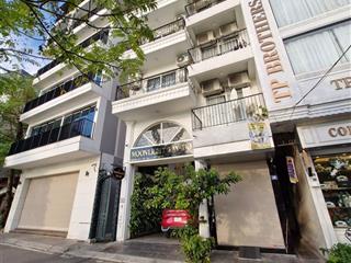 Chủ nhà gửi bán nhà mặt hồ trúc bạch 110m2, 9 tầng, mt 5m. giá 70tỷ.  0888 999 ***
