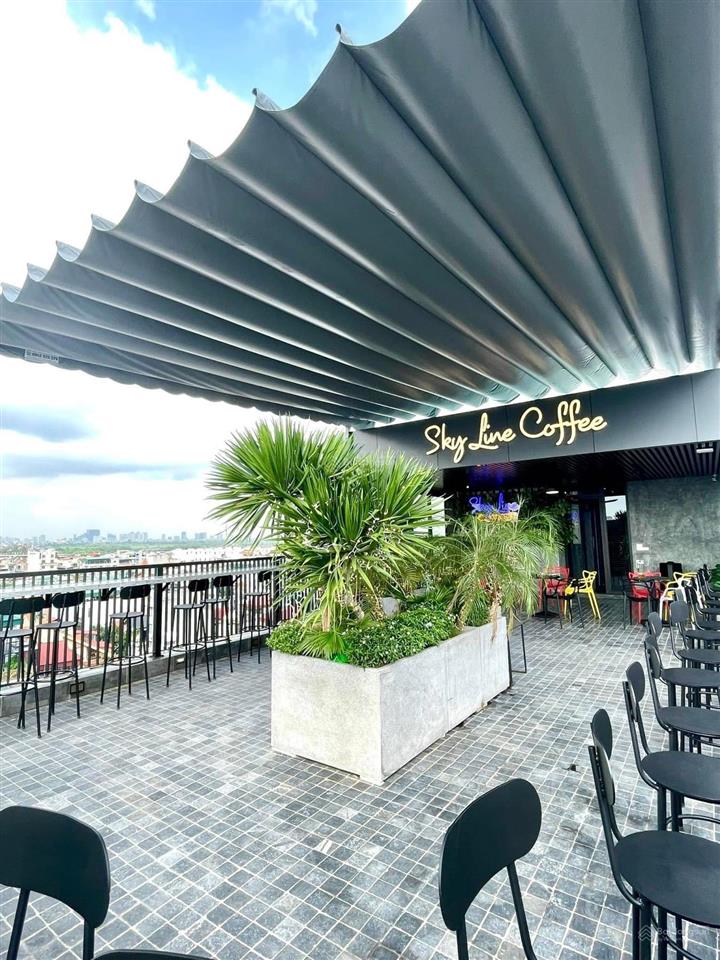 Bán toà nhà mặt phố nguyễn văn cừ 180m2, 8 tầng, mt 7.5m. giá 82 tỷ.  0888 999 ***