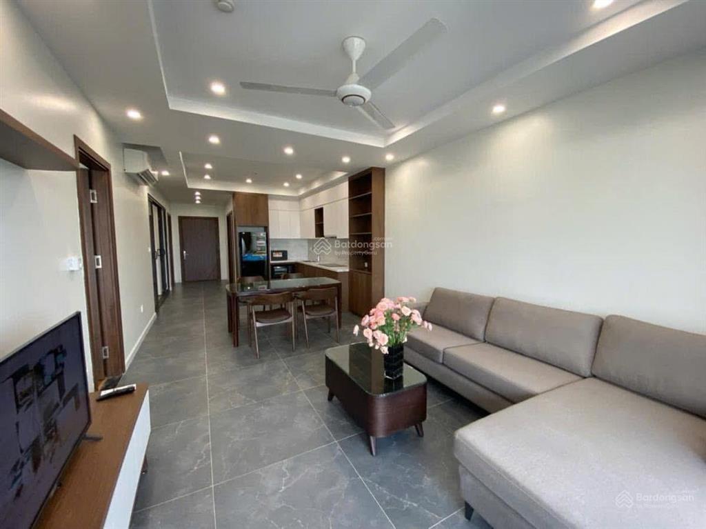 Bán toà nhà aparment phố nguyên hồng 100m2, 8 tầng, mt 5m. giá 42tỷ.  0888 999 ***