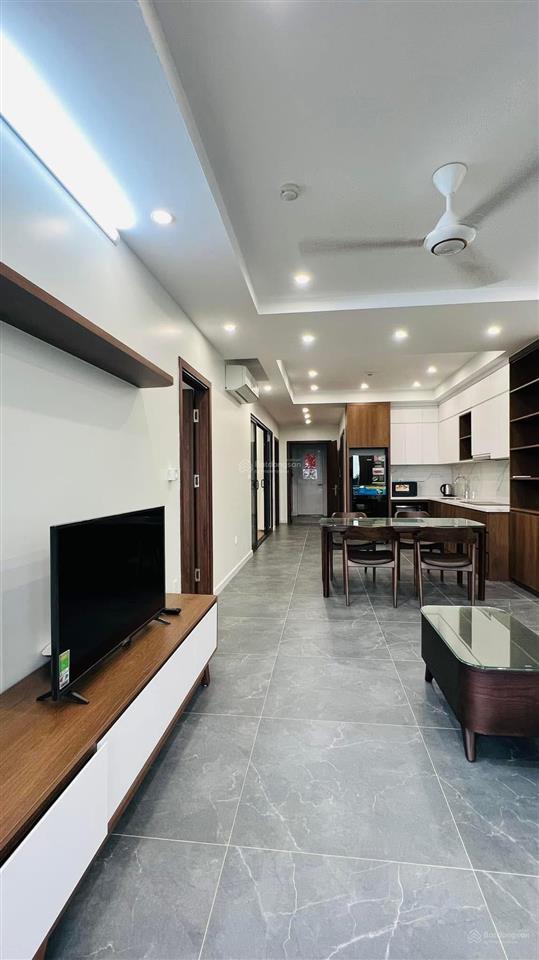 Bán toà nhà aparment phố nguyên hồng 100m2, 8 tầng, mt 5m. giá 42tỷ.  0888 999 ***
