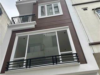 Bán ccmn dòng tiền  trung tâm nam từ liêm  5 tầng thang máy  pccc đầy đủ. thu 400 triệu/th. 8 tỷ