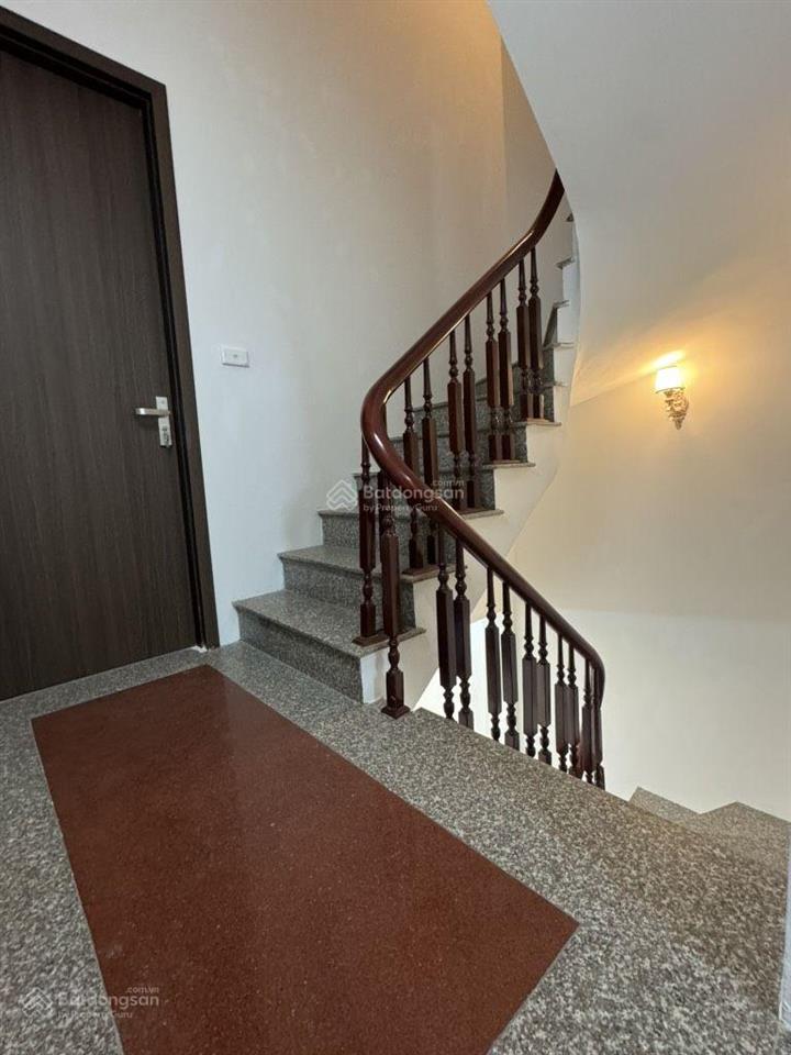 Bán nhà trung tâm mỹ đình, dân xây chắc chắn. ở hoặc cho thuê quá ok. giá tốt. 50m2*4 tầng. 6,28 tỷ