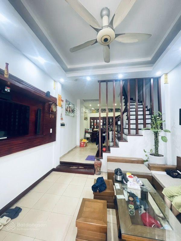 Bán nhà mỹ đình 4 pn. dân xây chắc chắn. 38m2 * 4 tầng. chỉ 5,95 tỷ. đi xem ngay mới còn