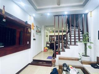Bán nhà mỹ đình 4 pn. dân xây chắc chắn. 38m2 * 4 tầng. chỉ 5,95 tỷ. đi xem ngay mới còn