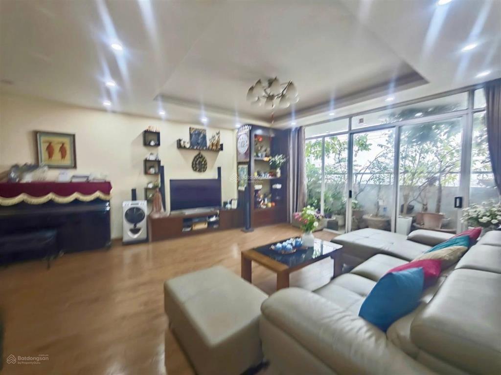 Bán chcc flc landmark tower dương khuê, căn góc, 2 ban công full nội thất sịn, 3pn, 153m2