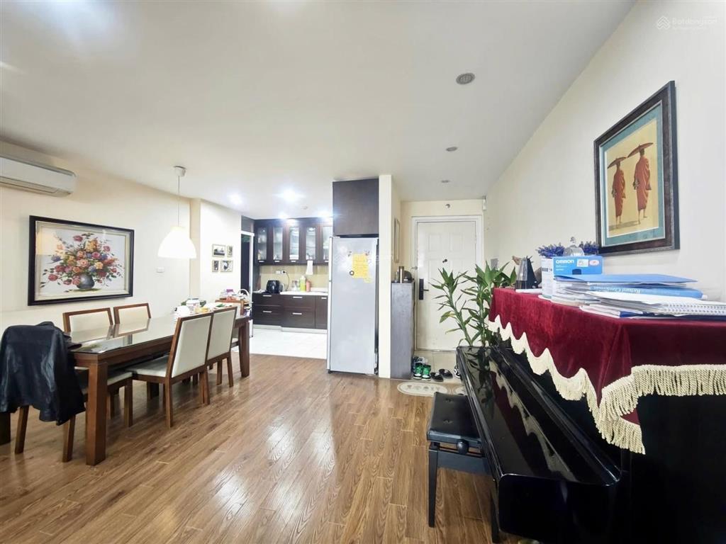 Bán chcc flc landmark tower dương khuê, căn góc, 2 ban công full nội thất sịn, 3pn, 153m2