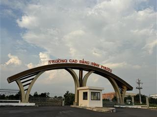 Kẹt tiền kinh doanh bán lỗ 70% lô tđc becamex đường lớn đối diện chợ giá 848tr/lô,  0985 761 ***