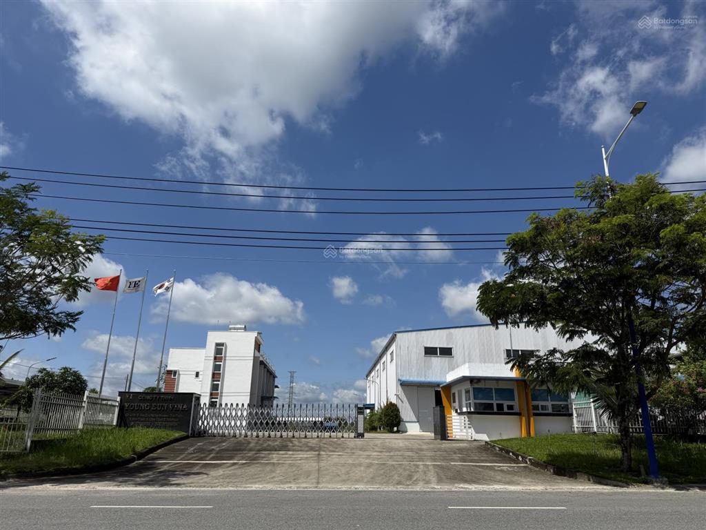 Hàng hot! chủ ngộp nặng cần bán lô đất đối diện cty giá chỉ 596tr/lô,  0985 761 ***