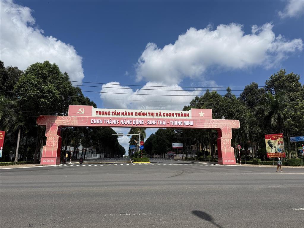 Hàng hot! chủ ngộp nặng cần bán lô đất đối diện cty giá chỉ 596tr/lô,  0985 761 ***