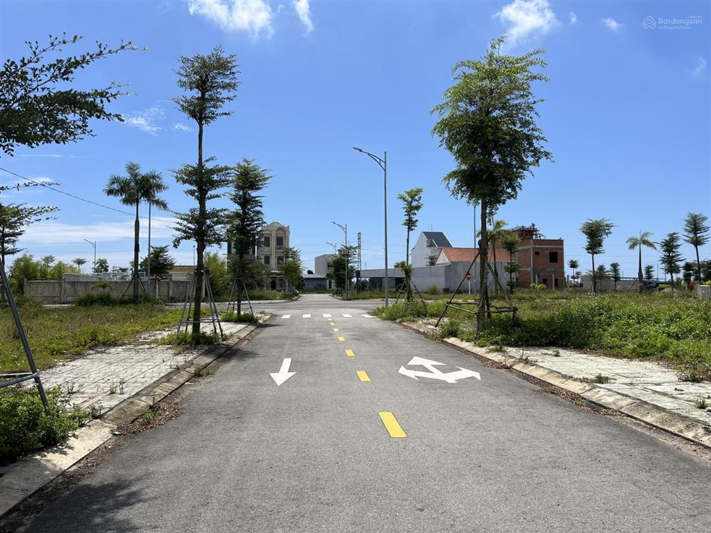 Cần bán lô đất biệt thự 200m2 (8x25m) khu dân cư thi phổ nam khang mộ đức