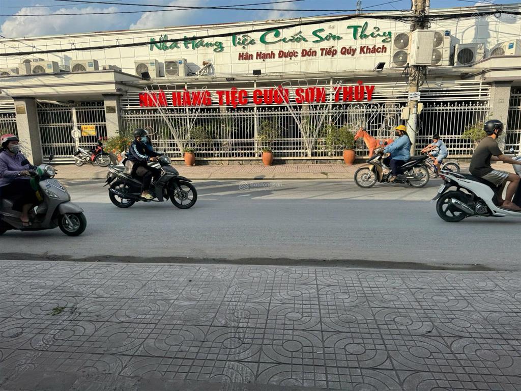 Bán nhà mặt tiền phạm hữu tâm, trung tâm thị trấn củ chi, vị trí vip thuận tiện kinh doanh, 8.4 tỷ