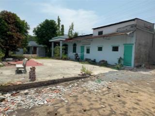 Đất mt đường nhựa cách tỉnh lộ 8  300m, xã tân thạnh tây củ chi, 681m2, 16x42m, tiện xây kho xưởng