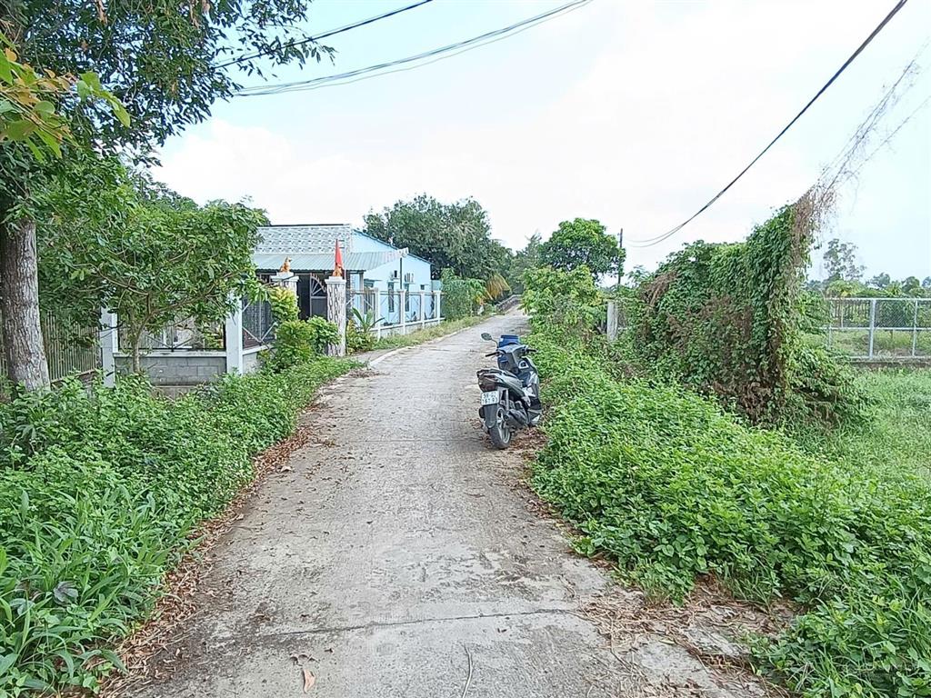 Bán đất thổ cư xã trung an củ chi, cách đường bùi thị lành 300m, diện tích lớn, giá đầu tư cực tốt