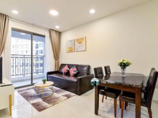 Bán saigon royal 2pn  1wc  60m2 giá chỉ 5.825tỷ view thoáng 0888 051 *** em tiên